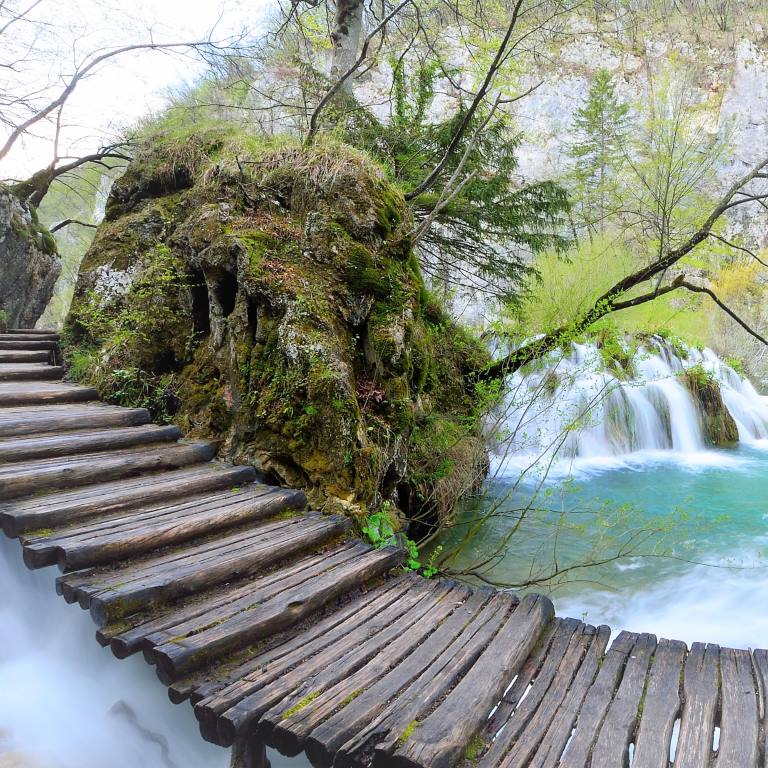 DIEHOLIDAYBUCHT-Plitvice02